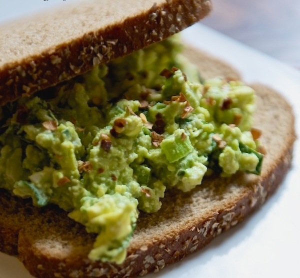 Avocado, Spinach and Egg Salad