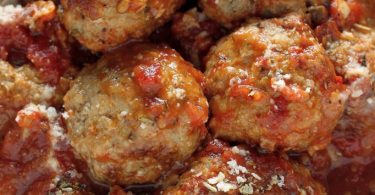 MOZZARELLA STUFFED TURKEY MEATBALLS WITH HOMEMADE MARINARA SAUCE