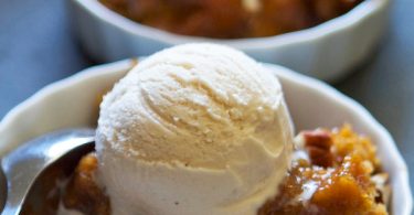 PUMPKIN PECAN COBBLER