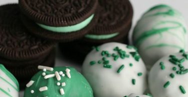 Mint Oreo Truffles