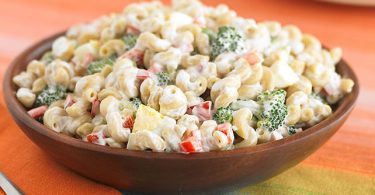 RED PEPPER AND BROCCOLI MACARONI SALAD